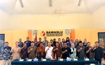 bawaslu nganjuk terima kunjungan totok hariyono