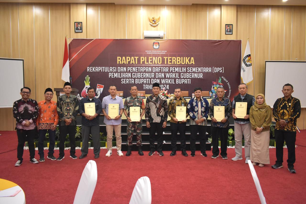 Bawaslu Nganjuk hadiri Rapat Pleno Terbuka Rekapitulasi dan Penetapan Daftar Pemilih Sementara (DPS) Pemilihan Gubernur dan Wakil Gubernur, Bupati dan Wakil Bupati, Tahun 2024 tingkat Kabupaten