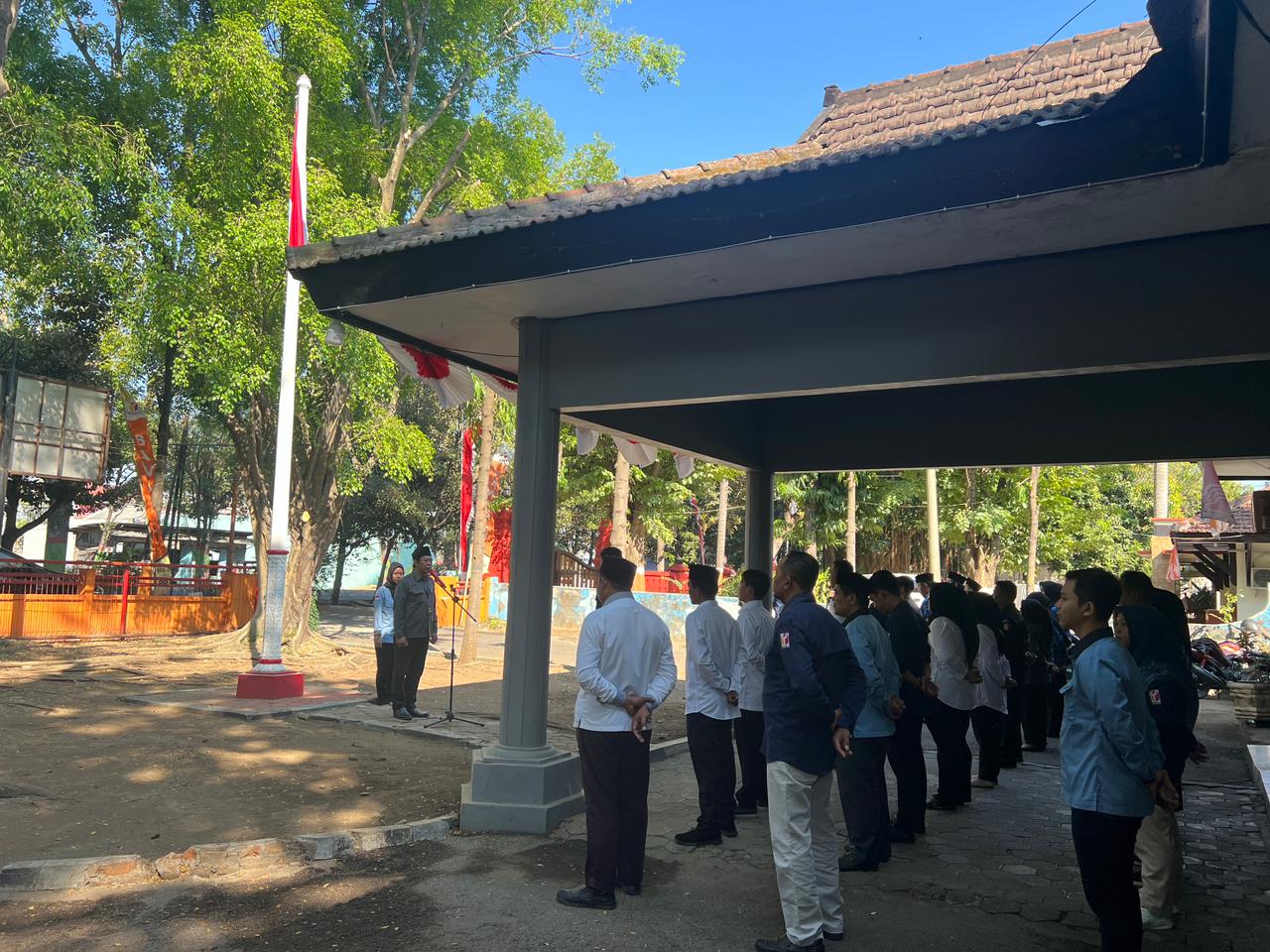 Bawaslu Nganjuk laksanakan Upacara Kemerdekaan RI ke 79