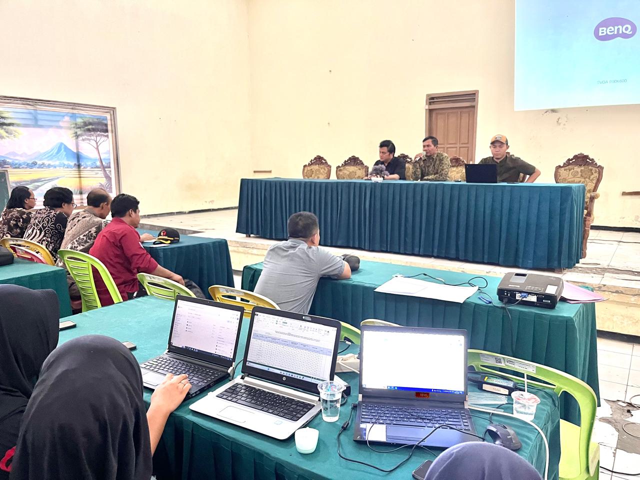 Rakor Persiapan Rapat Pleno Terbuka Rekapitulasi dan Penetapan Daftar Pemilih Sementara (DPS) pada Pemilihan Gubernur dan Wakil Gubernur, Bupati dan Wakil Bupati, Walikota dan Wakil Walikota Tahun 2024
