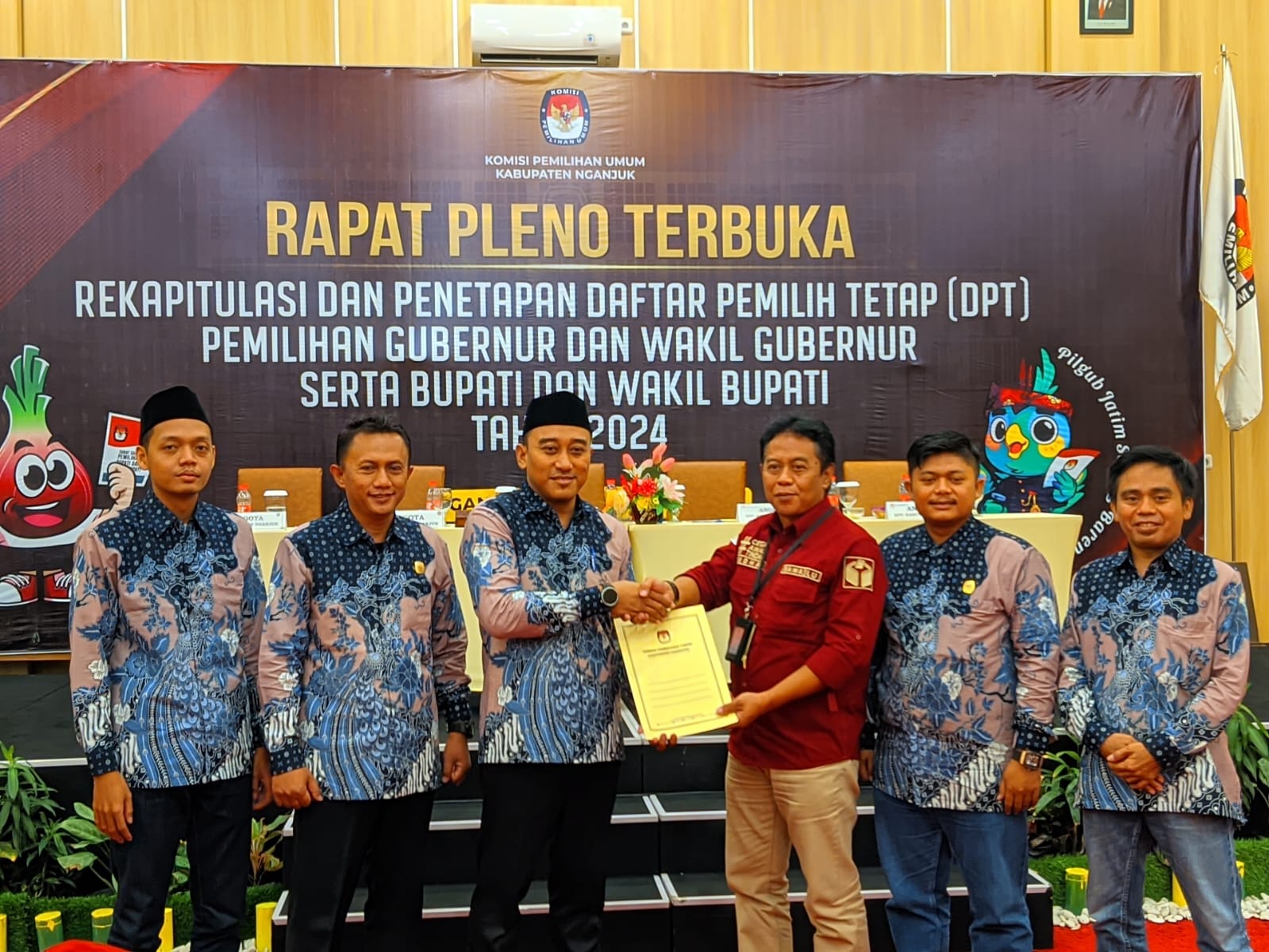 Penyerahan BA Pleno Pilkada Tahun 2024