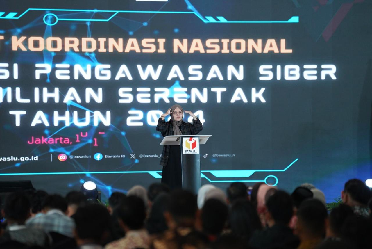 Sambutan Loly  , Lolly Suhenty, Koordinator Divisi Pencegahan, Partisipasi Masyarakat, dan Humas Bawaslu RI