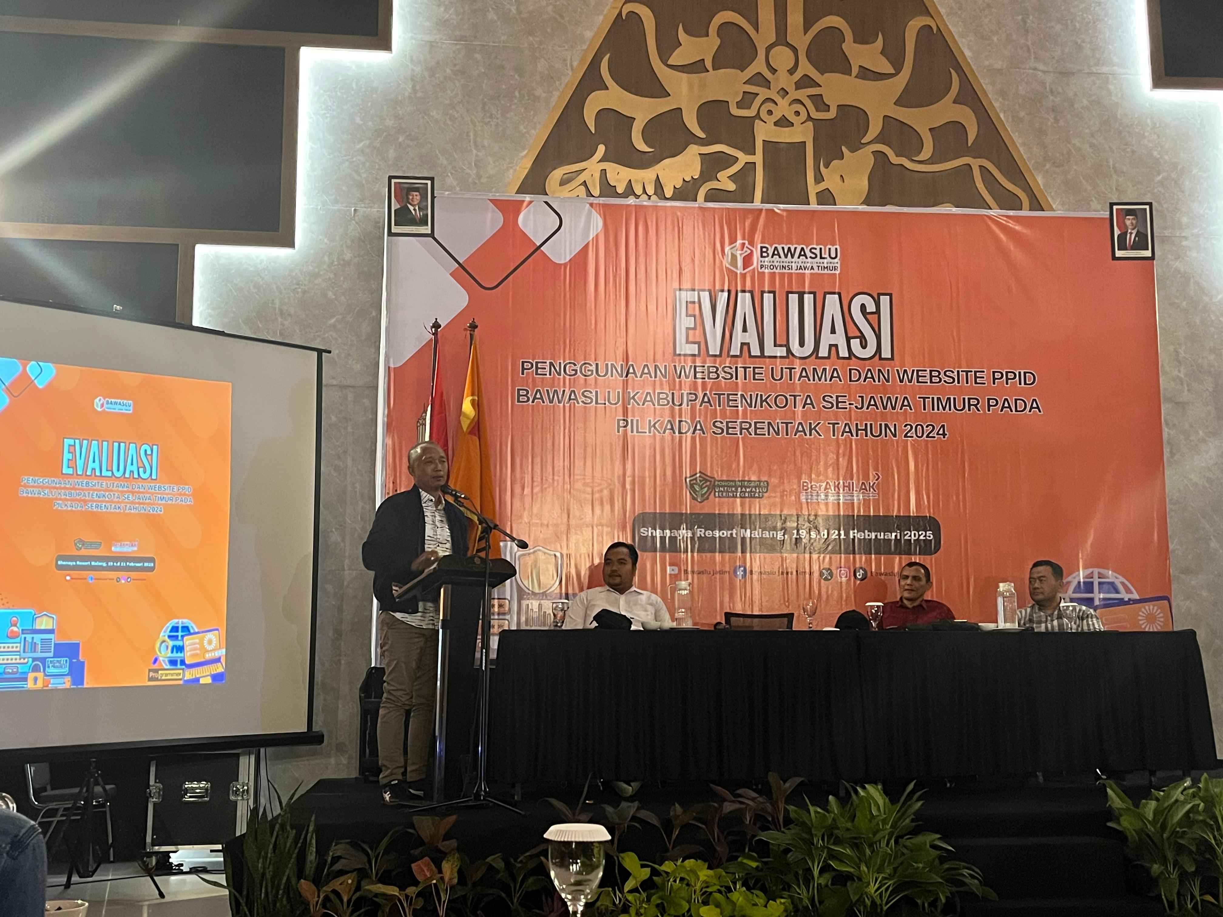 Pembukaan Giat Evaluasi Pengelolaan Website Utama dan PPID