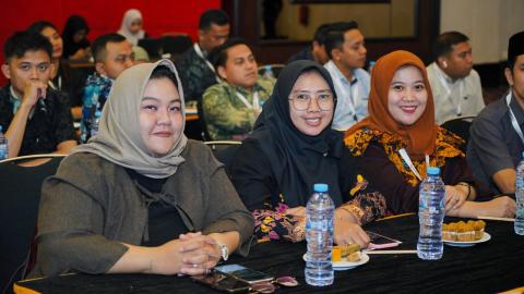 Staf  Humas Bawaslu Kabupaten Nganjuk ikuti Rakernis Pengelolaan pemberitaan dan Optimalisasi Website