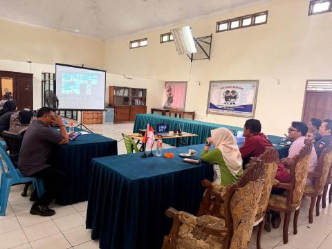 Bawaslu Nganjuk ikuti zoom meeting kekerasan seksual
