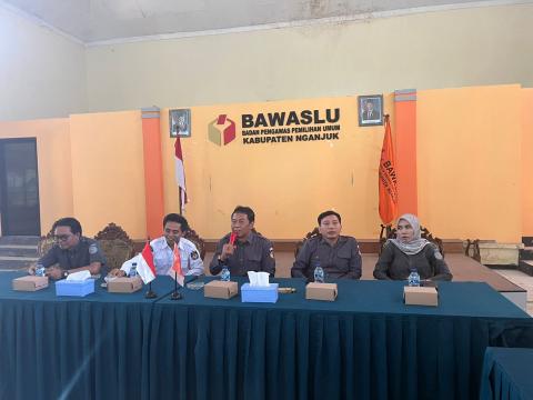 Sambutan dari Yudha tentang Layanan Hukum