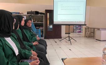 Mahasiwa UIN Sayyid Ali Rahmatullah Tulungagung