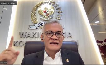 Y. Aria Bima Trihastoto hadir secara Daring 